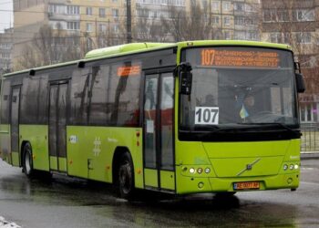 Як у Дніпрі на Новий рік працюватиме громадський транспорт