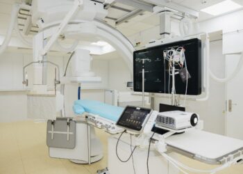 У Лікарні Мечникова встановили один з найсучасніших у світі ангіографів