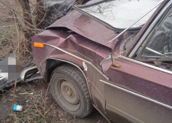 Медики “швидкої” розповіли про порятунок двох постраждалих у ДТП в Марганці