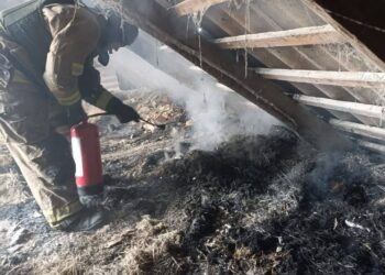 Окупанти вдарили по Нікополю та трьох громадах: сталася пожежа та багато руйнувань