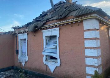 Поранено двох чоловіків внаслідок обстрілів Нікопольщини
