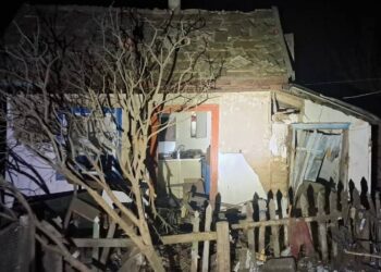 Через ворожі атаки на Нікопольщині постраждали троє людей, серед них – дитина