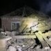 У Нікополі загинула 54-річна жінка:  тіло рятувальники дістали з-під завалів розбитого будинку