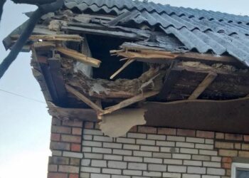 Внаслідок обстрілів Нікопольщини   пошкоджена багатоповерхівка, приватний будинок та інфраструктура