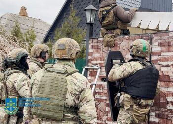 На Дніпропетровщині викрили учасників злочинної організації «Біле братство», які заробляли мільйони на наркотиках
