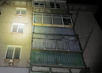 Внаслідок артобстрілу у Нікополі постраждав 23-річний чоловік