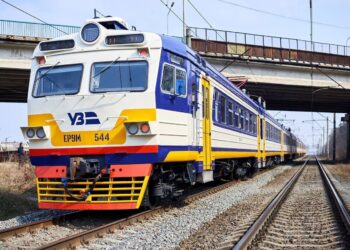 Скасовують кілька електричок, які курсують на Дніпропетровщині