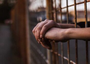 У Дніпрі посадили на 4 роки благодійника, через недбалість якого потонула дитина на відпочинку