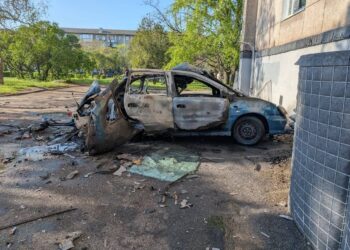 Ворожий дрон атакував сьогодні авто у центрі Нікополя