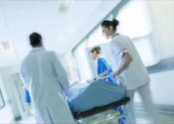 У лікарні помер 59-річний чоловік, поранений внаслідок атаки на автобус у Марганці
