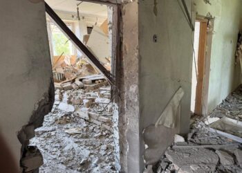 Внаслідок ворожих обстрілів сталися руйнування на Нікопольщині та Синельниківщині