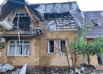 Окупанти поранили двох людей у Нікополі
