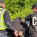 Правоохоронець з Дніпра торгував трофейною зброєю з фронту