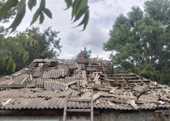 Окупанти поранили двох людей на Синельниківщині