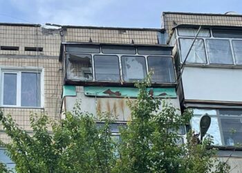 Внаслідок обстрілів Нікополя постраждав 66-річний чоловік