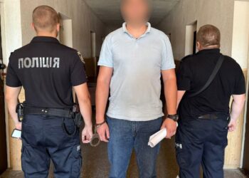 70 тисяч доларів за життя фермера:   на Дніпропетровщині затримали двох вимагачів