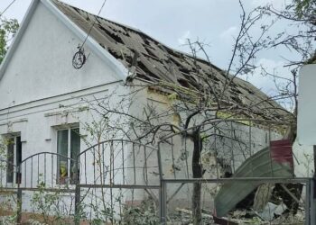 Пошкоджено будинки, авто, заклад культури внаслідок обстрілів