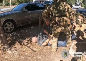 У Дніпрі поліція запобігла замовному вбивству, інсценувавши загибель жертви
