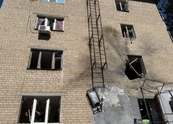 Окупанти поранили п’ятьох людей у Марганці, серед них 13-річний хлопчик