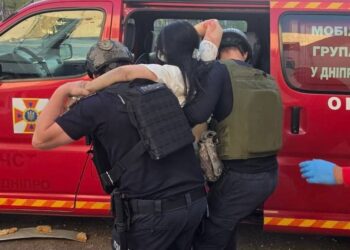 Ракетна атака по Дніпру: є поранені