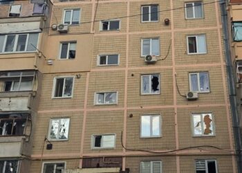 Окупанти поранили 66-річну жінку  у Нікополі