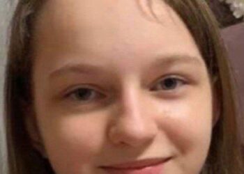 У лікарні померла 17-річна дівчина, яка стрибнула з Амурського мосту