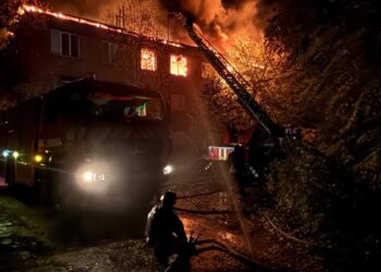 У вогні були два райони Дніпропетровщини після ворожих атак
