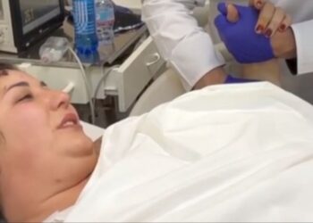У лікарні Мечникова рятують жінку, яка постраждала під час атаки на Синельниківщину