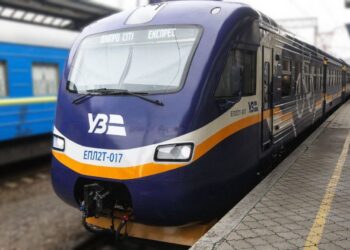 Скасовано кілька потягів на Дніпропетровщині через наслідки обстрілів