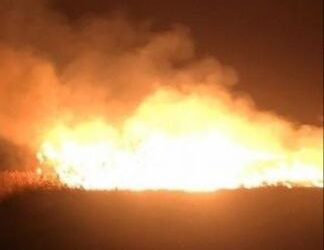 Атака “шахедів” на Дніпро:  масштабна пожежа та руйнування
