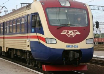Через обстріли змінено розклад руху електричок на Дніпропетровщині