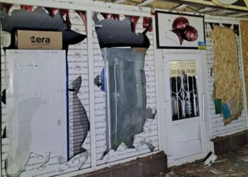Потрощені будинки, магазини: ворог знову вдарив по Нікопольщині та Синельниківщині