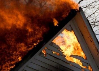 Окупанти вдарили по двох районах Дніпропетровщини: є руйнування