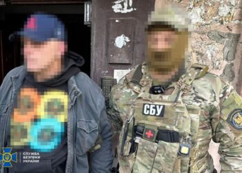 Затримали охоронця з Синельниківщини, який шпигував за колонами ЗСУ у Дніпрі