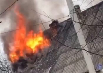 Знову палали будинки внаслідок обстрілів Дніпропетровщини