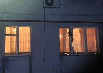 Пошкоджений дитсадок, будинки, ферма: два райони Дніпропетровщини знову під ворожими обстрілами