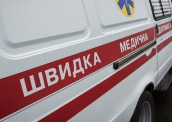 У Дніпрі чоловік помер за кермом ВАЗ біля “Озерки”