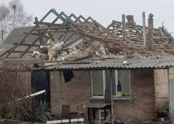Ворог вдарив ракетою по Кривому Рогу: наслідки обстрілів області