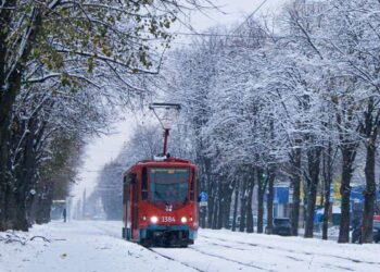 Перекриття проїзної частини по проспекту Яворницького у Дніпрі   продовжується ще на тиждень