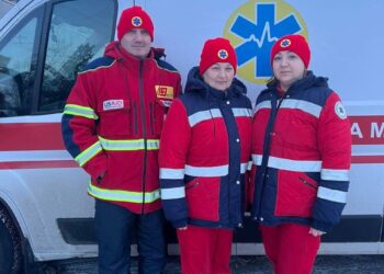 На Дніпропетровщині двоє маленьких дітей отруїлися чадним газом через сусідський генератор