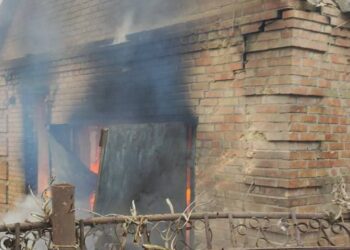 Окупанти поранили трьох людей під час обстрілів області