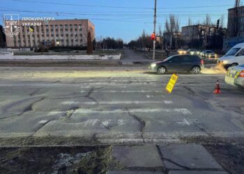 У Кривому Розі суддя збила дитину: хлопчик у реанімації, ДБР розпочало розслідування
