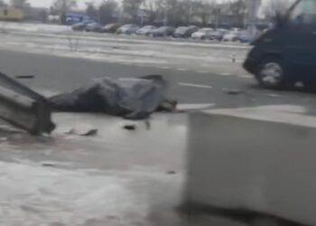 Смертельна ДТП на вʼїзді в Дніпро: мопед зіткнувся з легковиком