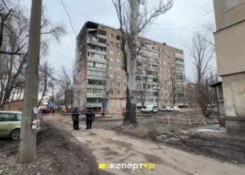 Вночі РФ атакувала шахедами Кривий Ріг: триває ліквідація наслідків