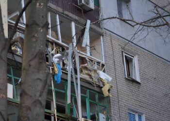 Масована атака на Дніпро: мешканці багатоповерхівки розповіли про пережите