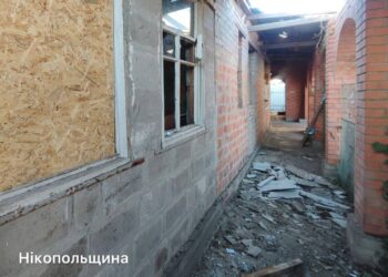 Російські війська обстріляли Нікопольський та Синельниківський райони: є поранений