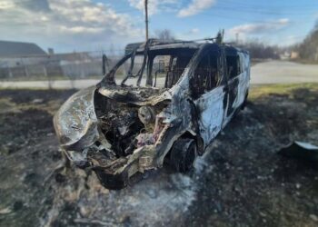 Полювання на енергетиків: FPV-дрони знищили авто ДТЕК на Дніпропетровщині