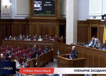 Ірена Совсун: На кешбек для бензину гроші є, а зарплати військовим – ні