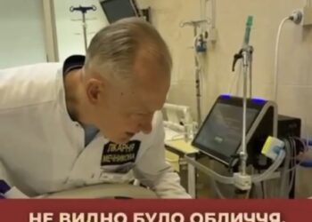 У Дніпрі в лікарні Мечникова рятують подружжя після удару «шахеда»