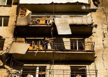 У Дніпрі 5 постраждалих залишаються в лікарнях після ворожої атаки